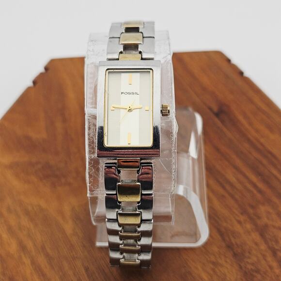 Fossil Two Tone Rectangle Dial Minimalist Watch Simple Classy Elevated Basic - Picture 1 of 8